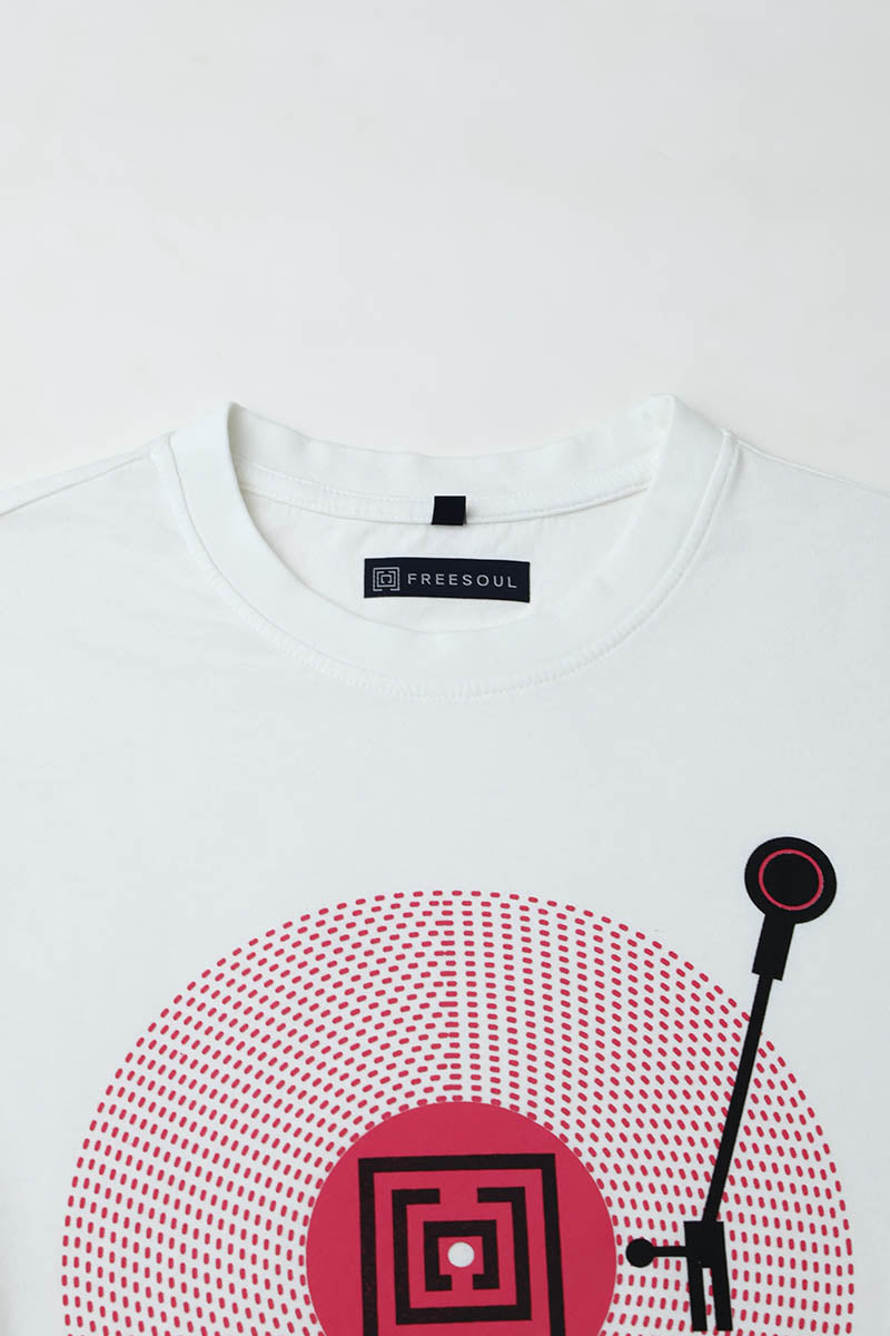 White plain T-shirt